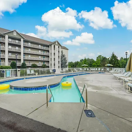 Bearadise Whispering Pines 221 Apartment